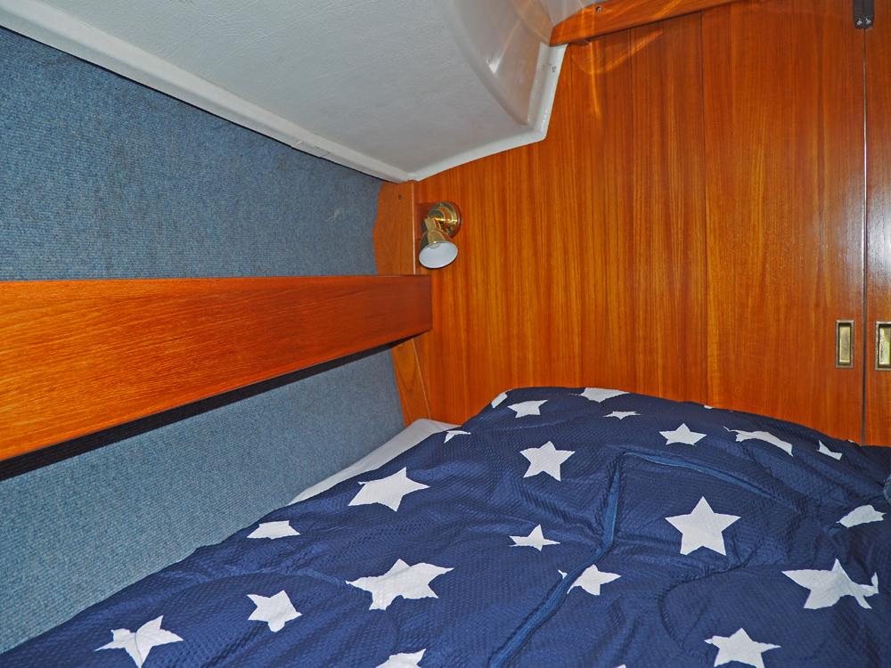 Cabin en avant, H&eacute;bergements